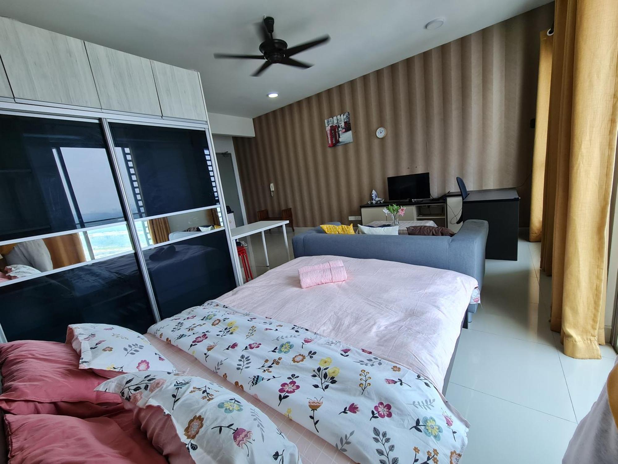 Retreat At Cybersquare Apartment Cyberjaya Luaran gambar