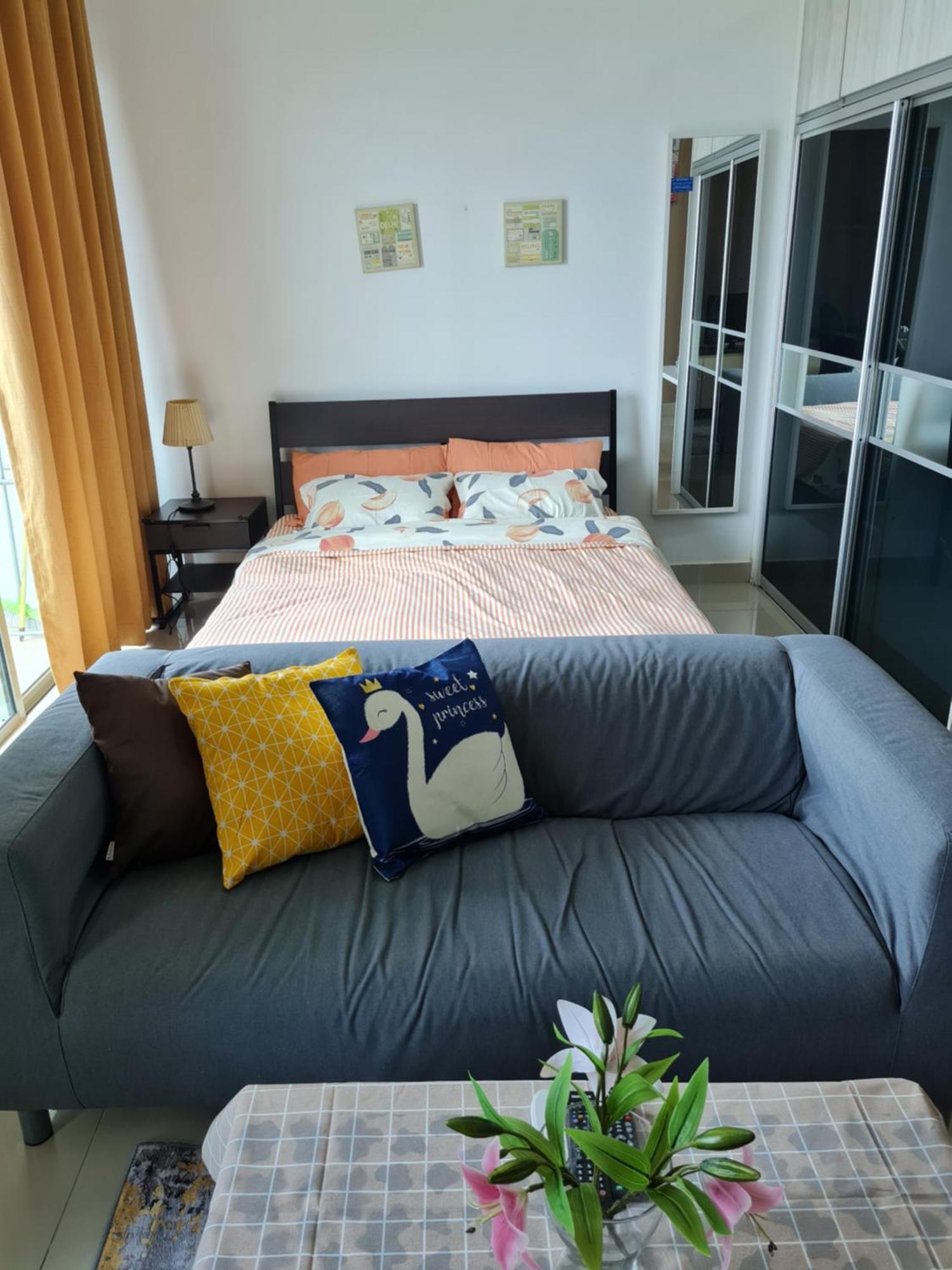 Retreat At Cybersquare Apartment Cyberjaya Luaran gambar