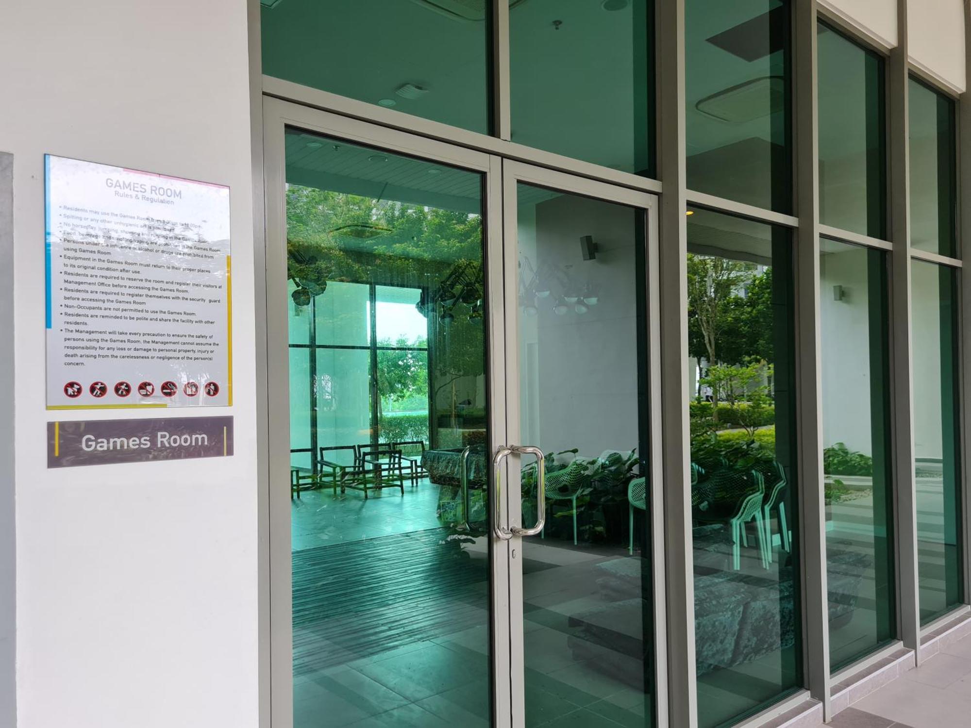 Retreat At Cybersquare Apartment Cyberjaya Luaran gambar